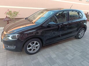 VOLKSWAGEN POLO V 1.2 60 Trendline