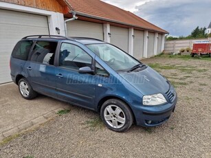 VOLKSWAGEN SHARAN 1.9 PD TDI Trendline