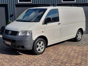 VOLKSWAGEN TRANSPORTER T5 1.9 TDI Caravelle KLÍMA! GARANTÁLT KM! ÚJ LENGÉSCSILLAPITÓK. FÉK. FUTÓMŰALKATRÉSZEK