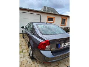 VOLVO S40 1.6 D DRIVe