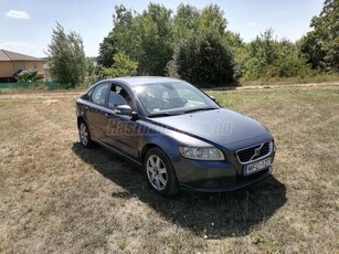 VOLVO S40 1.6 D Kinetic