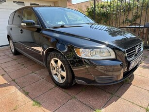 VOLVO V50 1.6 Kinetic