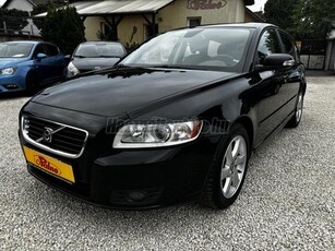 VOLVO V50 2.0 D Kinetic Powershift NÉVRE ÍRVA!FRISS MŰSZAKI!!!AUTOMATA VÁLTÓ!!!!