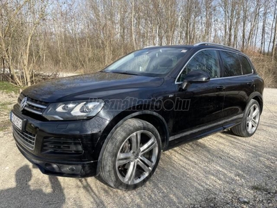 VOLKSWAGEN TOUAREG 3.0 V6 TDI BMT Tiptronic ic R-Line