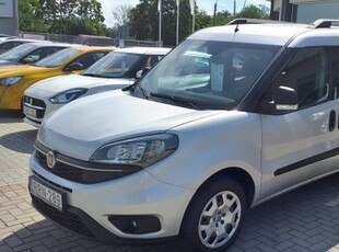 Fiat Doblo Dobló Panorama 1.4 T-Jet Easy (7 sze...