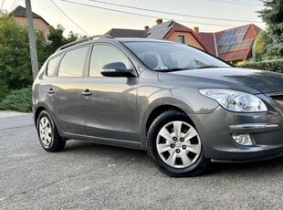 Hyundai I30 CW 1.6 CRDi HP Comfort Megkímélt-SZ...