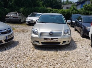 Toyota Avensis 2.0 D Sol Comfort Xenon-Navigáci...