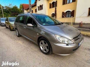 7 személyes Peugeot 307 Kombi 2000