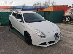 ALFA Romeo Giulietta 1.4 TB Progression Gyönyörű!