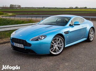 Aston Martin Vantage V8 S! Magyarországi! Szalo...