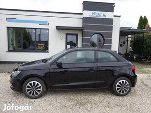 AUDI A1 1.6 TDI DPF Ambition KM:167ezer!!!Takar...