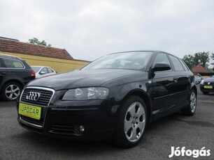 AUDI A3 1.4 TFSI Attraction Sportback!