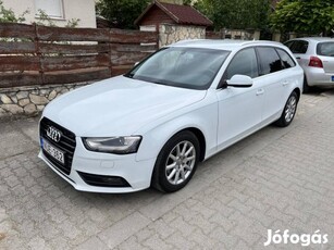 AUDI A4 Avant 2.0 TDI Friss Vezérlés Csere.Fris...