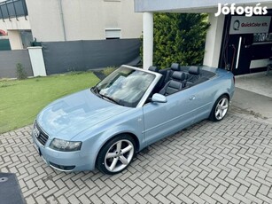 AUDI A4 Cabrio 2.4 V6