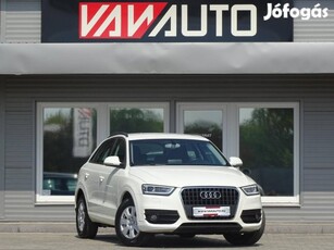 AUDI Q3 2.0 TDi DPF Xenon-Frissen Szervizelt-GY...