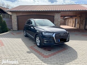 AUDI Q7 3.0 TDI 272 LE tiptronic