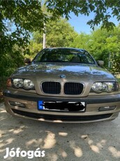 Autó BMW 318i benzines