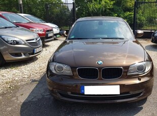 BMW 116d Auto Klíma.Bőr.Navi.Xenon.Szervizkönyv!