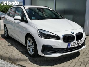 BMW 225 XE Advantage AUT. Magyarországi