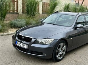 BMW 3-AS Sorozat 318d Touring