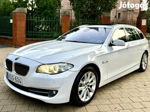 BMW 530d xdrive Touring (Automata) Head UP//PAN...