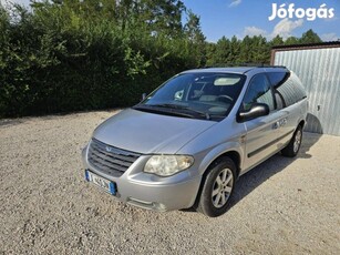 Chrysler Voyager 2.5 CRD SE (7 személyes )