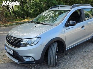 Dacia Sandero 1.0 TCe 15th Celebration