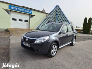 Dacia Sandero 1.6 Stepway 170100 KM - Klíma