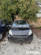 Daihatsu Sirion 1.0