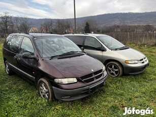 Eladó 2 db Chrysler Voyager!