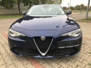 Eladó használt Alfa Romeo Giulia - 2.2 D Super Aut., 4 ajtó, 8 fokozatú tiptronik váltó - Giulia 2.2 D Super (Automata)