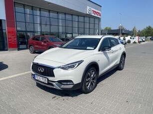 Eladó Infiniti QX - QX30