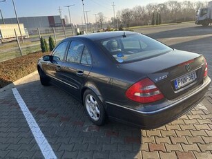 Eladó Mercedes-Benz E 220