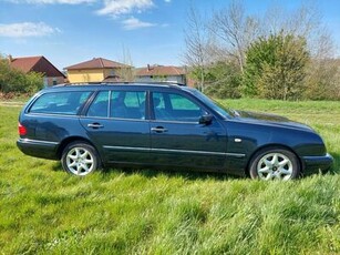 Eladó Mercedes-Benz E 300