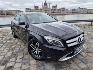 Eladó Mercedes-Benz GLA 220