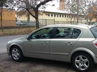 Eladó használt Opel Astra H - 1.6 Enjoy