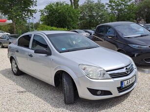 Eladó Opel Astra H