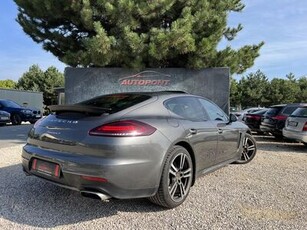 Eladó Porsche Panamera