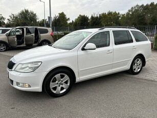 Eladó használt Skoda Octavia - OCTAVIA KOMBI 1.6 CR TDI AMBIENTE