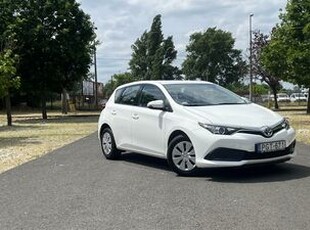 Eladó használt Toyota Auris - 1.33 Live, 5 ajtó, 6 fokozatú manuális / kézi váltó - Szakértőink által átvizsgálva