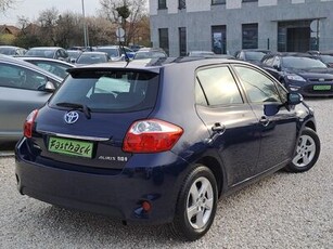 Eladó használt Toyota Auris - 1.8 HSD Sol (Automata)