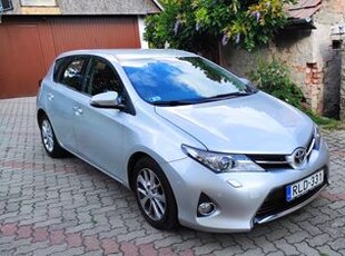 Eladó használt Toyota Auris - 2.0 D-4D Active