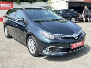 Eladó használt Toyota Auris - AURIS 1.8 HSD Active Trend (Automata) Kamera Tempomat Digitklíma Megkímélt!