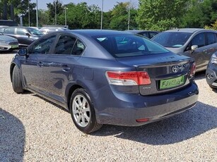 Eladó használt Toyota Avensis - 2.0 D-4D Sol