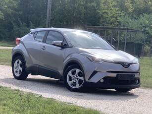 Eladó használt Toyota C-HR - C-HR 1.8 Hybrid Dynamic Comfort e-CVT