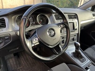 Eladó használt Volkswagen Golf VII - 1.6 TDI Comfortline DSG