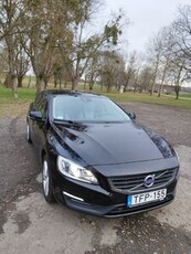 Eladó használt Volvo V60 - 2.0 D [D3] Kinetic