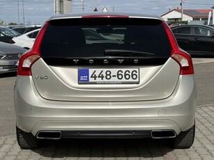 Eladó használt Volvo V60 - 2.0 [T3] Kinetic, 5 ajtó, 6 fokozatú manuális / kézi váltó - 2.0 [T3] Kinetic - Szakértőink által átvizsgálva