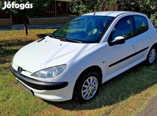 Eladó Peugeot 206 1.1 Benzin