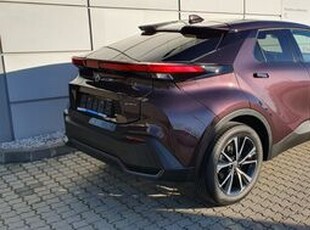 Eladó új Toyota C-HR - 1.8 Hybrid Style e-CVT Készleten